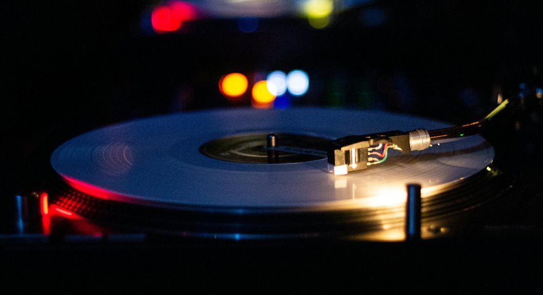 identifier continuity tracking record